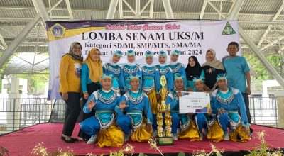 JUARA BERTAHAN UPT SMPN 26 GRESIK Juara 1 Senam UKS tingkat Kabupaten Gresik