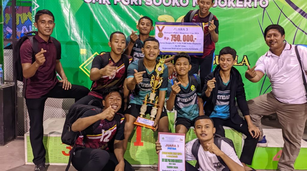 Juara 3 Kejuaraan bolavoli antar SMPMTS se Gresik, Jombang, Mojokerto, Surabaya, Sidoarjo dan Lamongan (GERBANG KERTASUSILA)